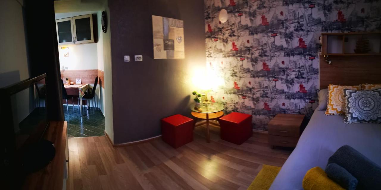 Central Park Garden Studio Plovdiv Ngoại thất bức ảnh